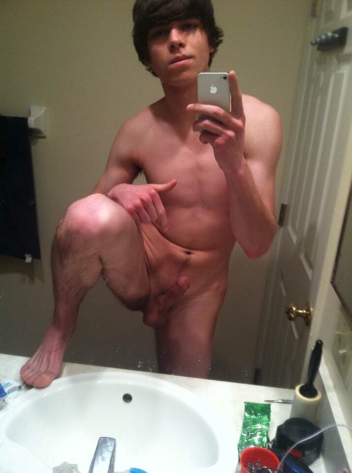  19 year old 5'9